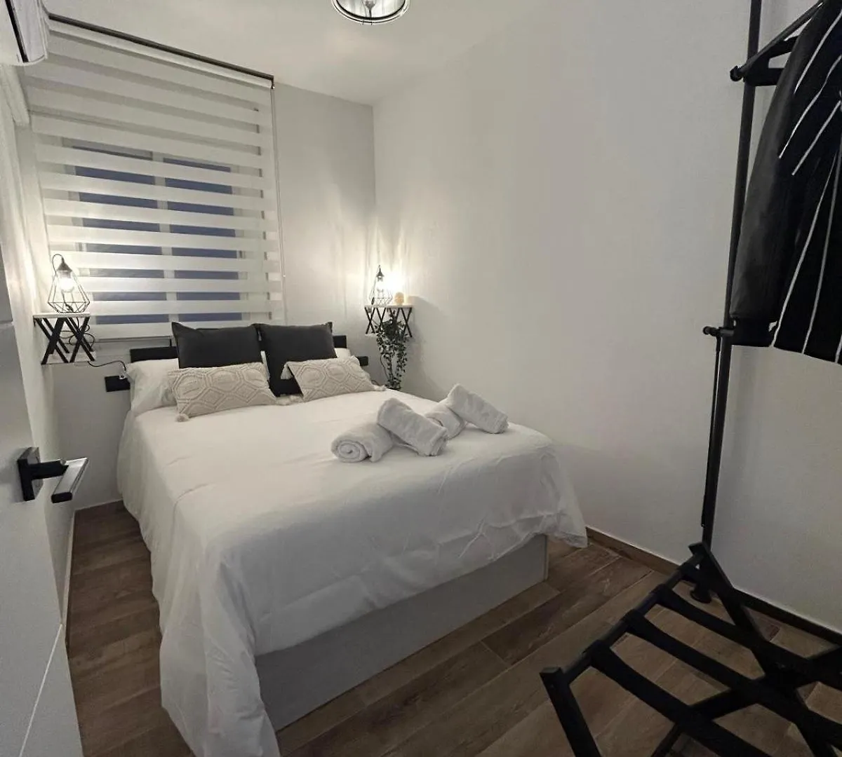 At Gongora 11 Con Parking Apartment Cordoba